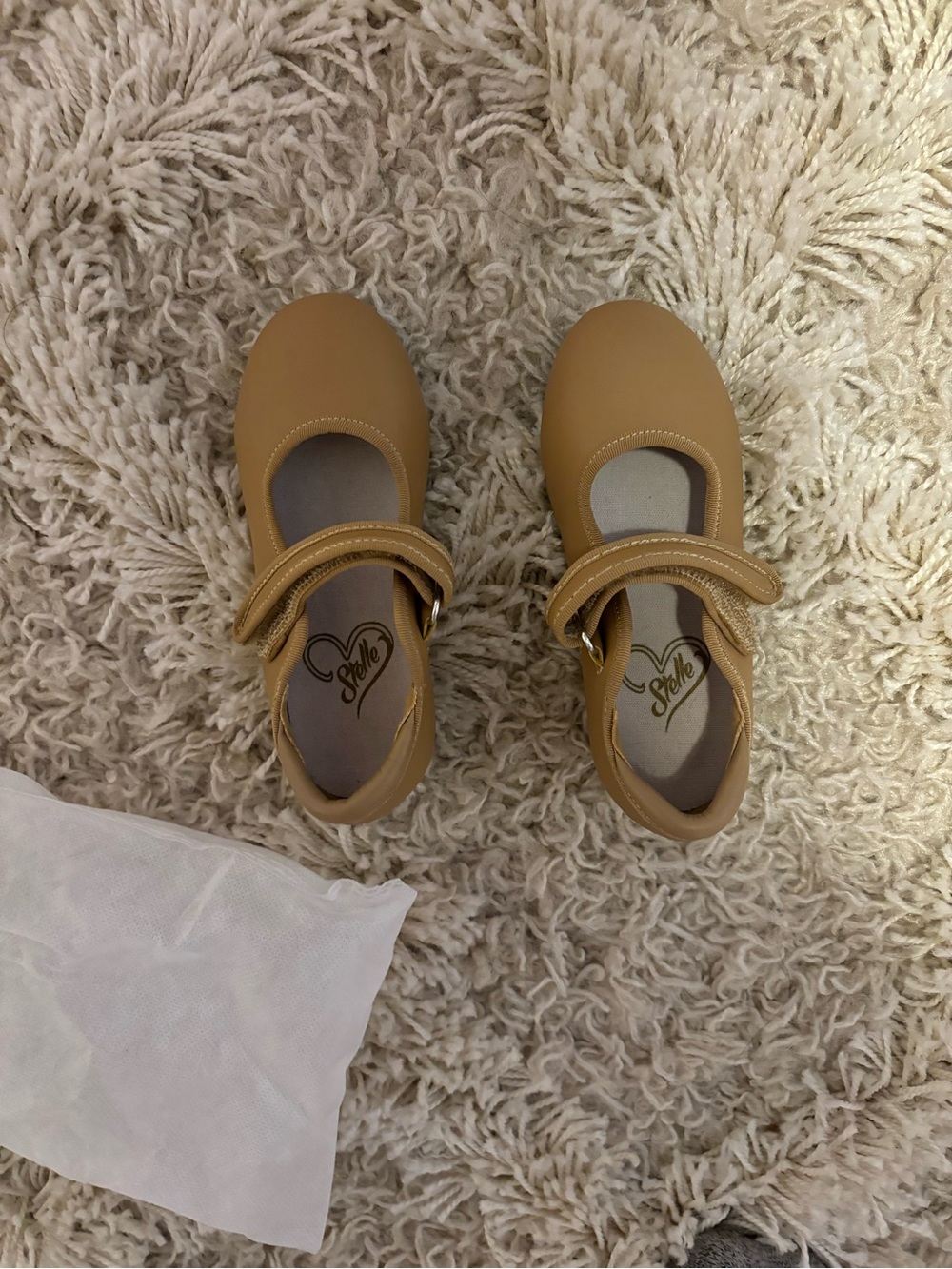 Kids Tap Shoes in Tan